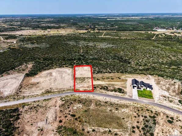 552 PASEO DEL LAGO LOT 98, Eagle Pass, TX 78852
