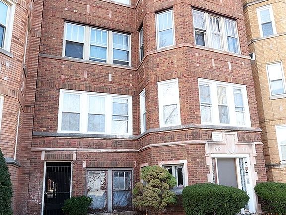 2nd image of 7712 S Ridgeland Ave