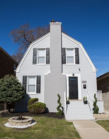 1st image of 10220 S Saint Lawrence Ave