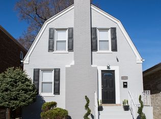 10220 S Saint Lawrence Ave, Chicago, IL