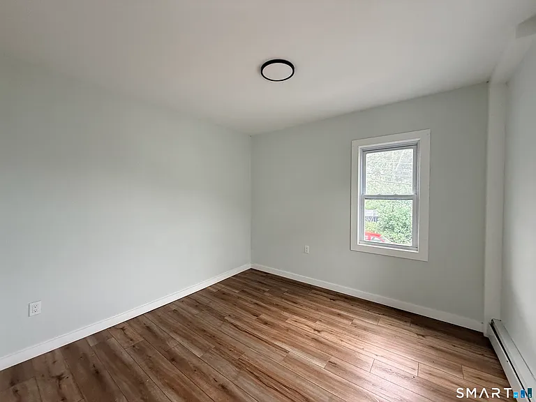 17 Laura St — Photo 20