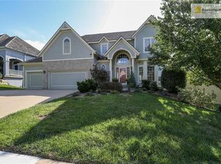 7211 Hauser St, Shawnee, KS 66216