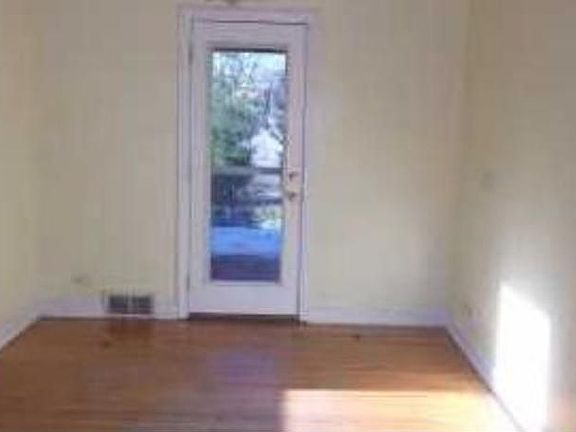 5th image of 7510 Kolmar Ave
