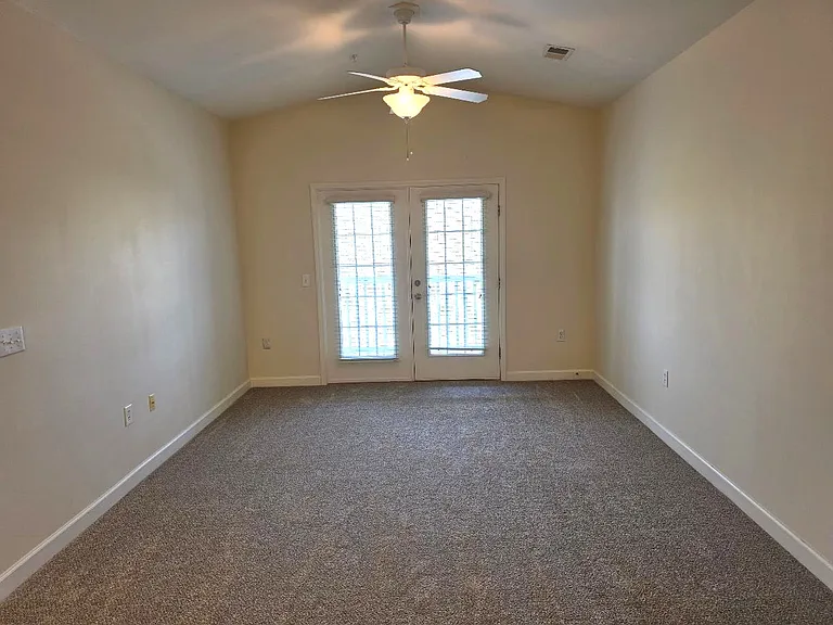 4455 Brassfield Dr — Photo 6