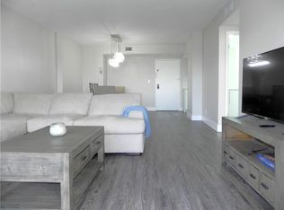 4330 Hillcrest Dr APT 308, Hollywood, FL 33021