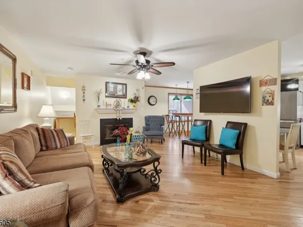 73 Larkin Cir, West Orange Twp., NJ 07052