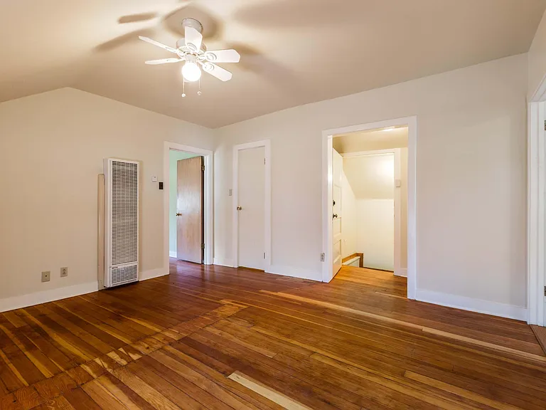 1119 Tijeras Ave NE — Photo 9