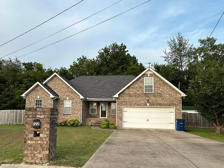 122 Raven Ct — Photo 1
