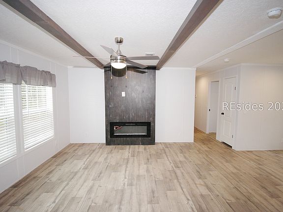 2nd image of 22 Unity Ln