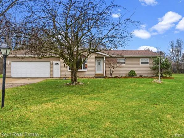 6256 State Rd, Vassar, MI 48768