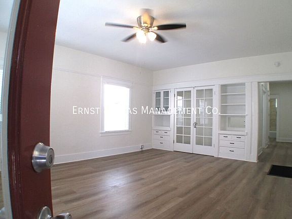 2nd image of 320 N Nylic Ct