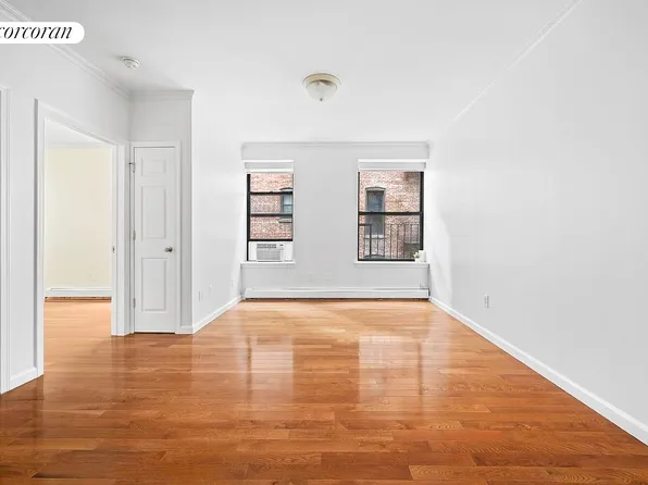 220 W 111th St APT 2B, New York, NY 10026