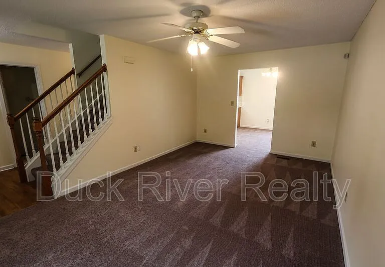 617 Wilderness Trl — Photo 2