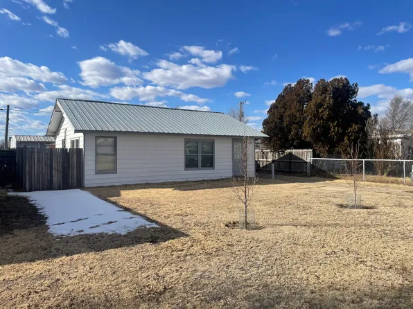 1156 Neel Rd, Pampa, TX 79065