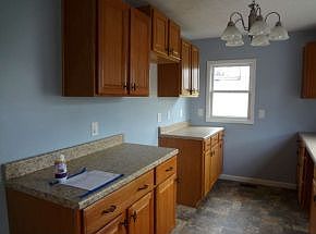 5th image of 1120 Bridwell St