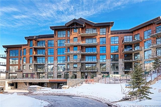 1st image of 8910 Empire Club Dr #304