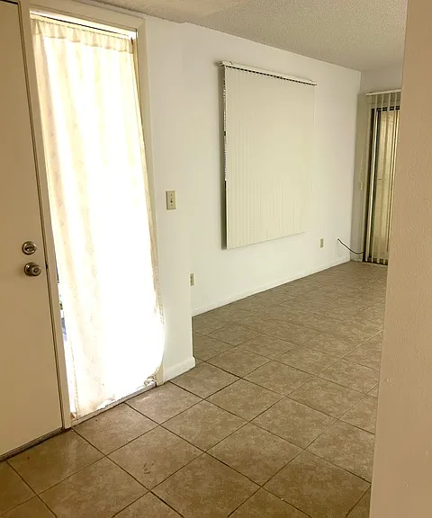 130 Jasmine Woods Ct #11D — Photo 19