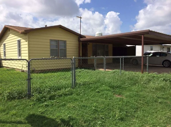 1401 Avenue M, Abernathy, TX 79311