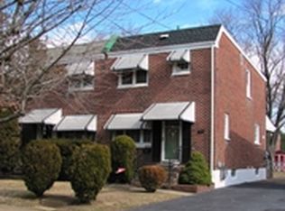 252 Locust Ave, Wilmington, DE 19805