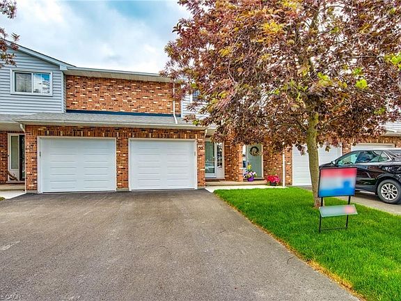 2nd image of 53 Myrtle Ave