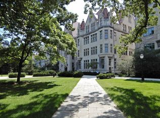 5326 S. Harper Ave., Chicago, IL 60615