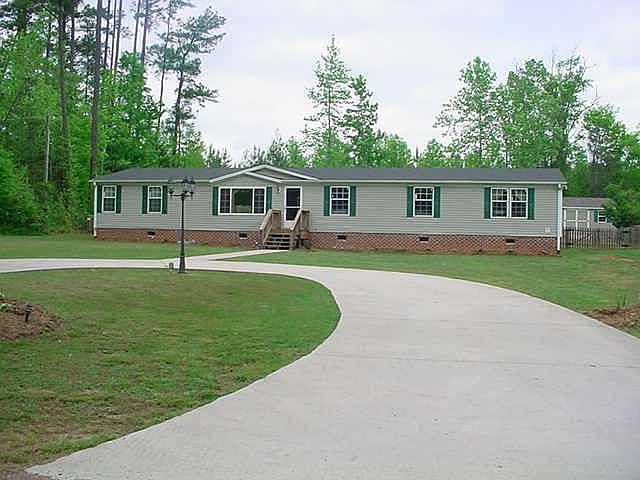 1st image of 421 Hawthorne Dr