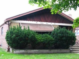 10705 S Avenue C, Chicago, IL