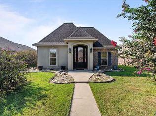 19078 Greenleaf Cir, Ponchatoula, LA 70454