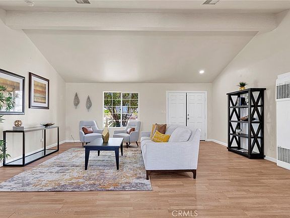 2nd image of 32480 Wren St