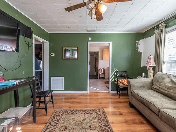 4th image of 4419 W Pearl Ave