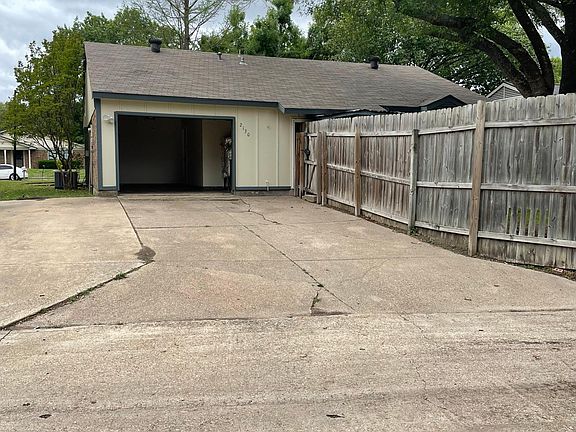 2nd image of 2130 Pueblo Dr