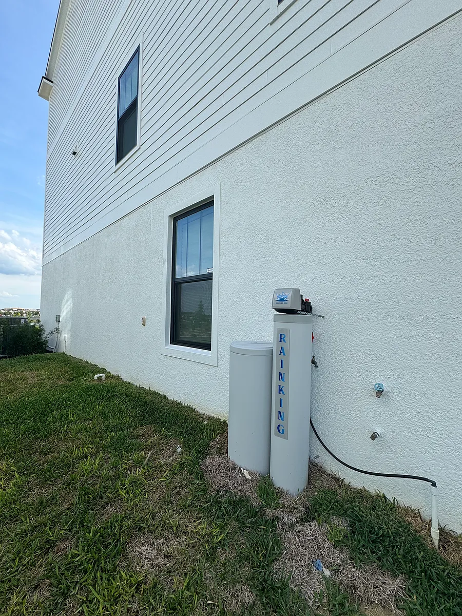 Building Photo - 15064 Grove Lake Dr