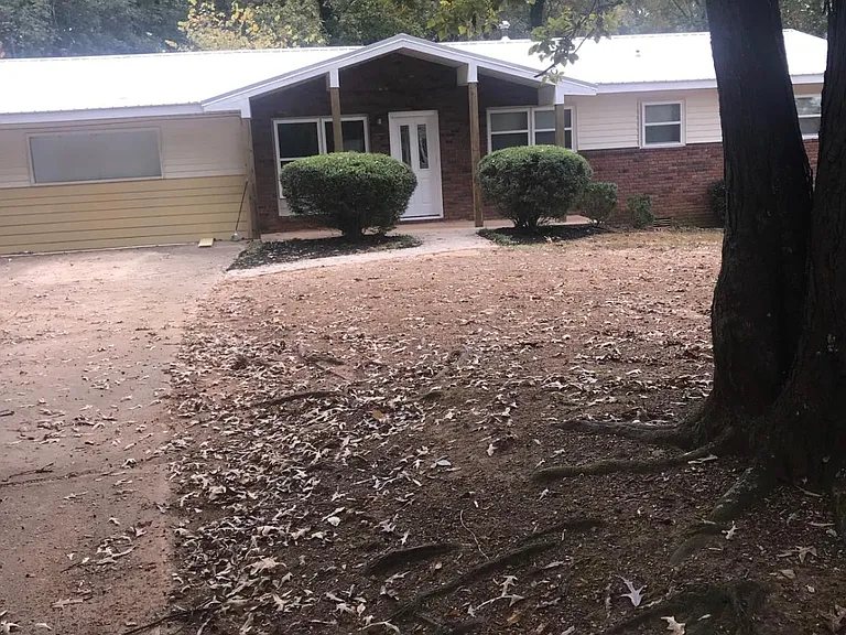 185 Cavalier Ct — Photo 13