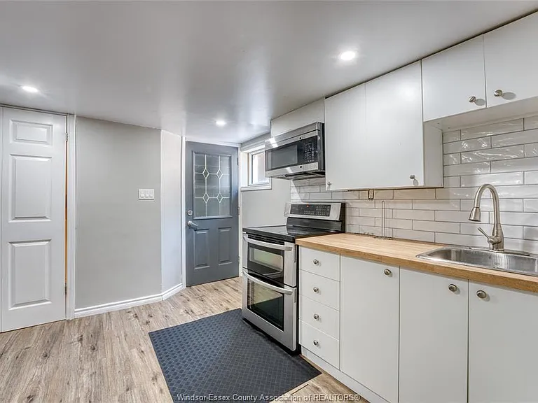 2309 Alexis Rd — Photo 27