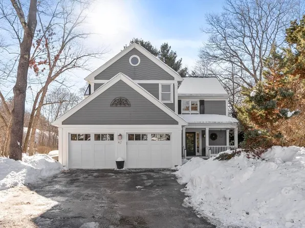 47 Bridgecourt Ln, Concord, MA 01742