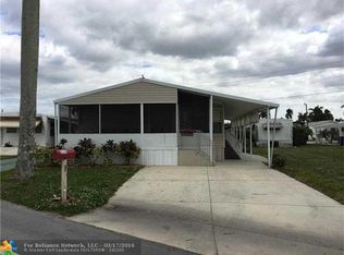 8550 SW 18th St, Davie, FL 33324