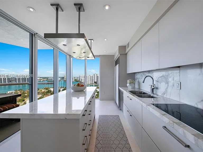 18911 Collins Ave #2705 — Photo 12