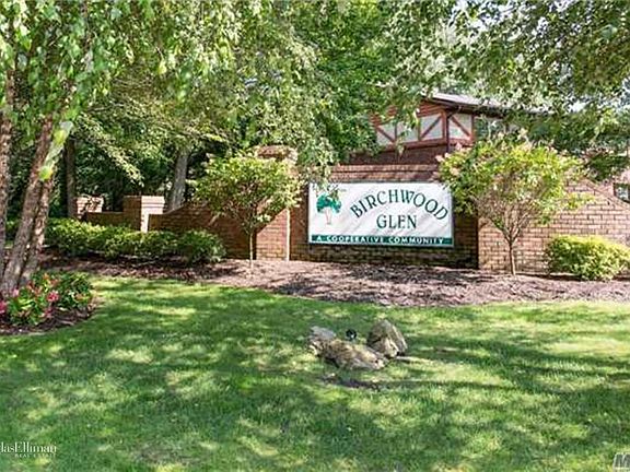 2nd image of 14 Glen Hollow Dr APT E23