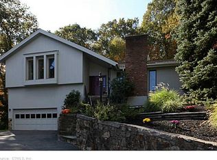 307 Gaylord Dr, Waterbury, CT 06708