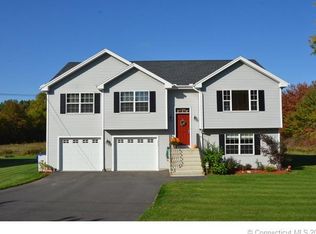 353 Boston Neck Rd, Suffield, CT 06078