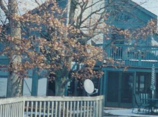 11551 N Ogden Point Rd #74, Syracuse, IN 46567