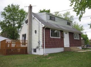 7 Mimi Rd, Old Bridge, NJ 08857