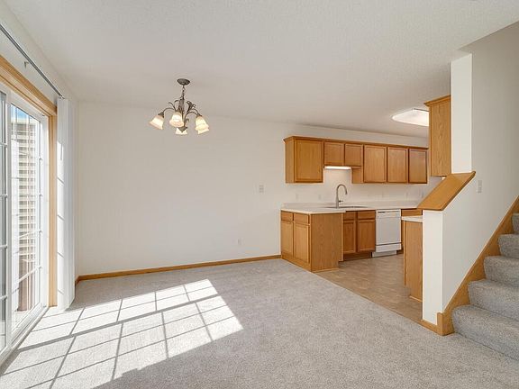 5th image of 5191 207th St N