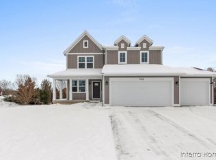 11426 Shoreline Dr #111, Allendale, MI 49401