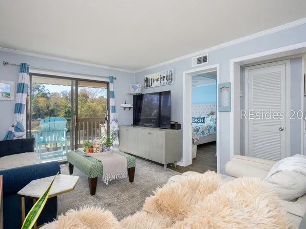 40 Folly Field Rd APT G17, Hilton Head Island, SC 29928