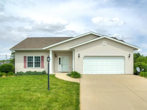 14 Liberty Ln, Lane, IL 61727