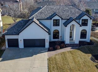 5905 S 174th St, Omaha, NE 68135