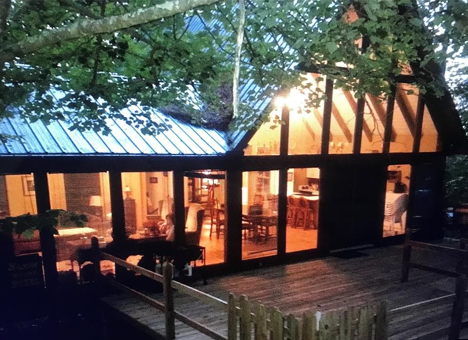 1st image of 259 Oakdale Dr