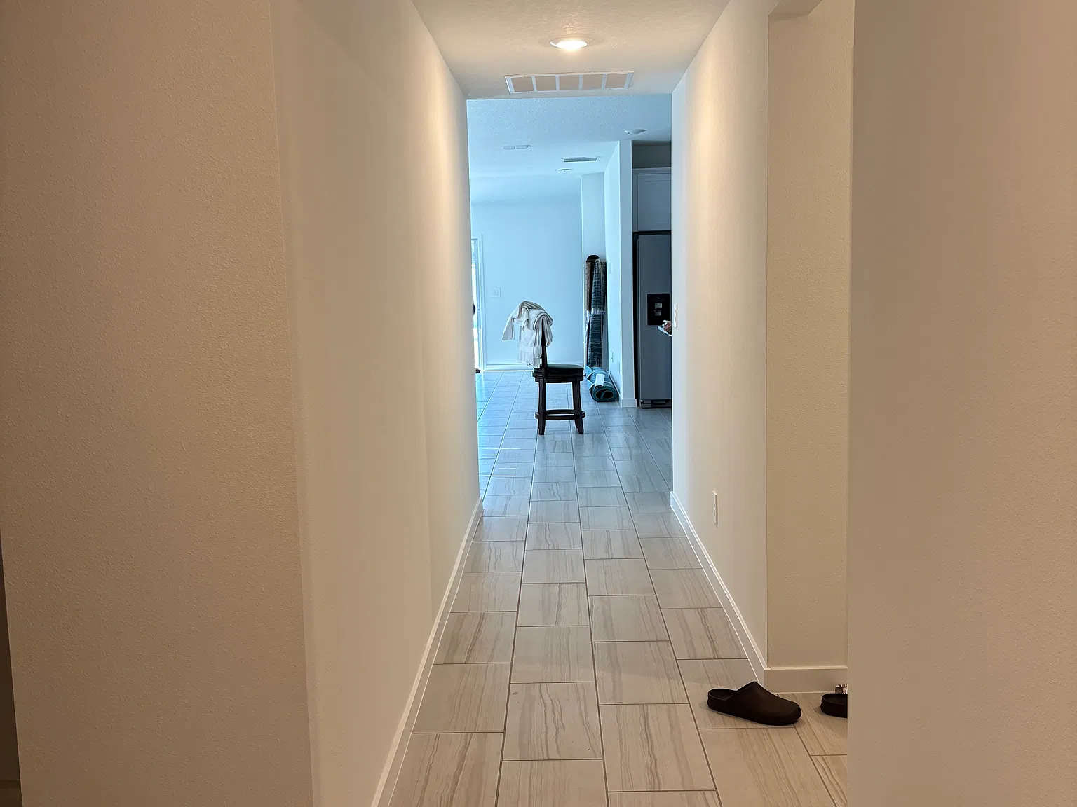 4 bed, 1842 sqft, $2,850 — Photo 2