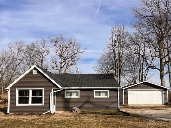 3547 Elleman Rd, Ludlow Falls, OH 45339
